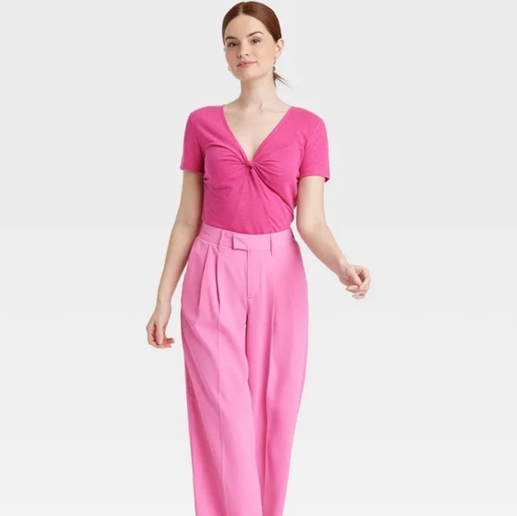 NWOT A New Day Shortsleeve V-neck Tee - Picture 3 of 5